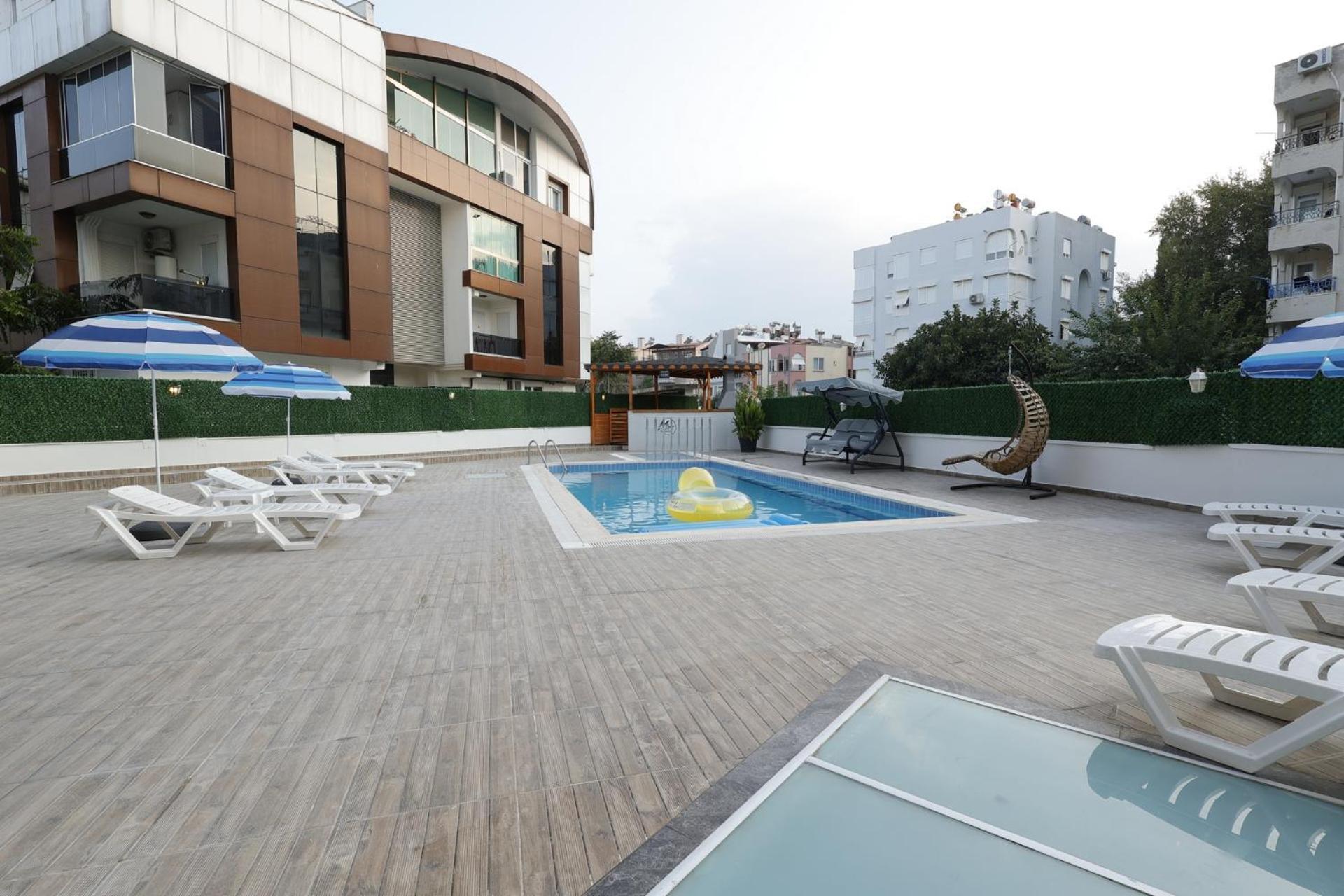 Hotel Mira