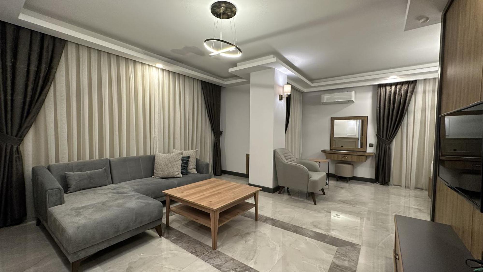 Quality Gold Hotel