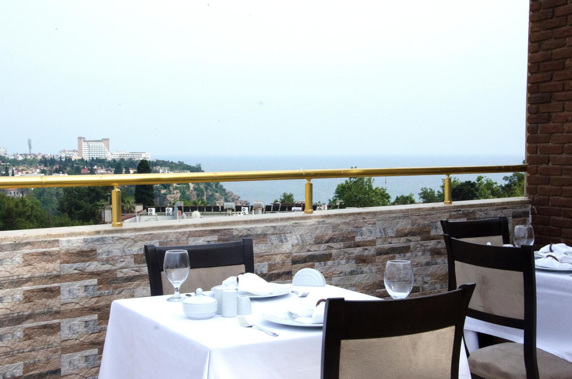 Hotel Ayhan