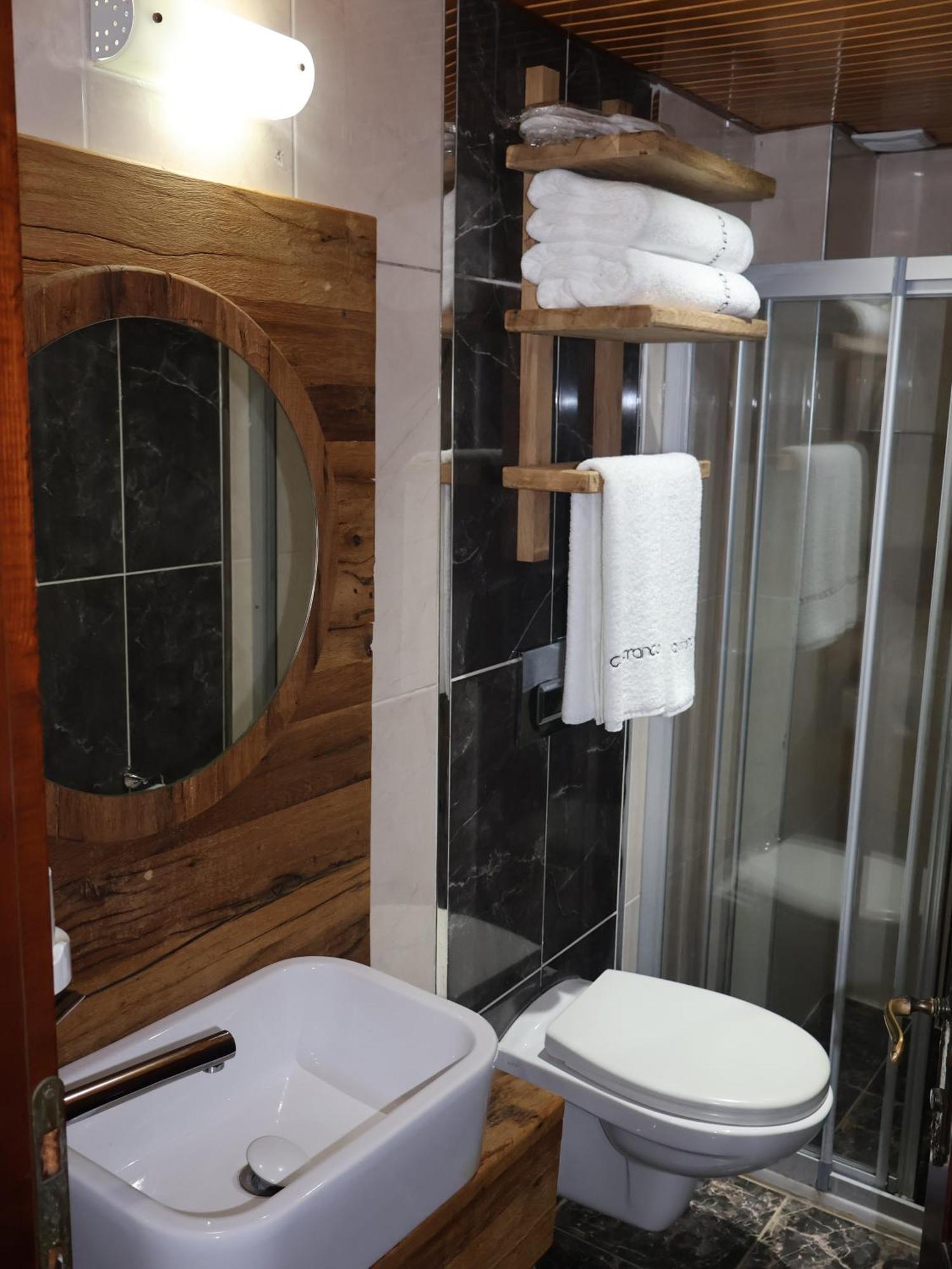 Casa Franco Old Town Hotel 2*