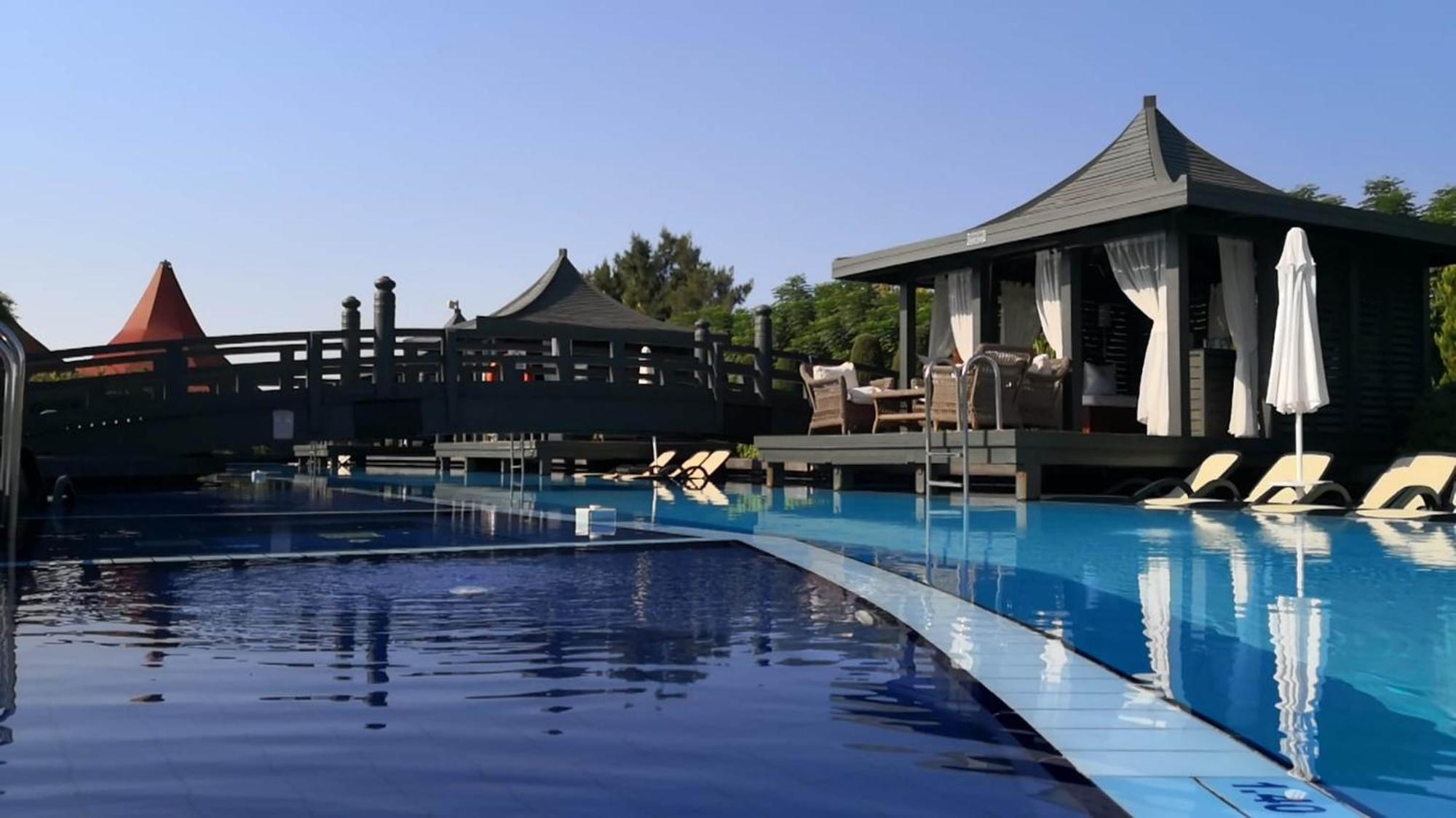 Resort Limak Lara Deluxe &