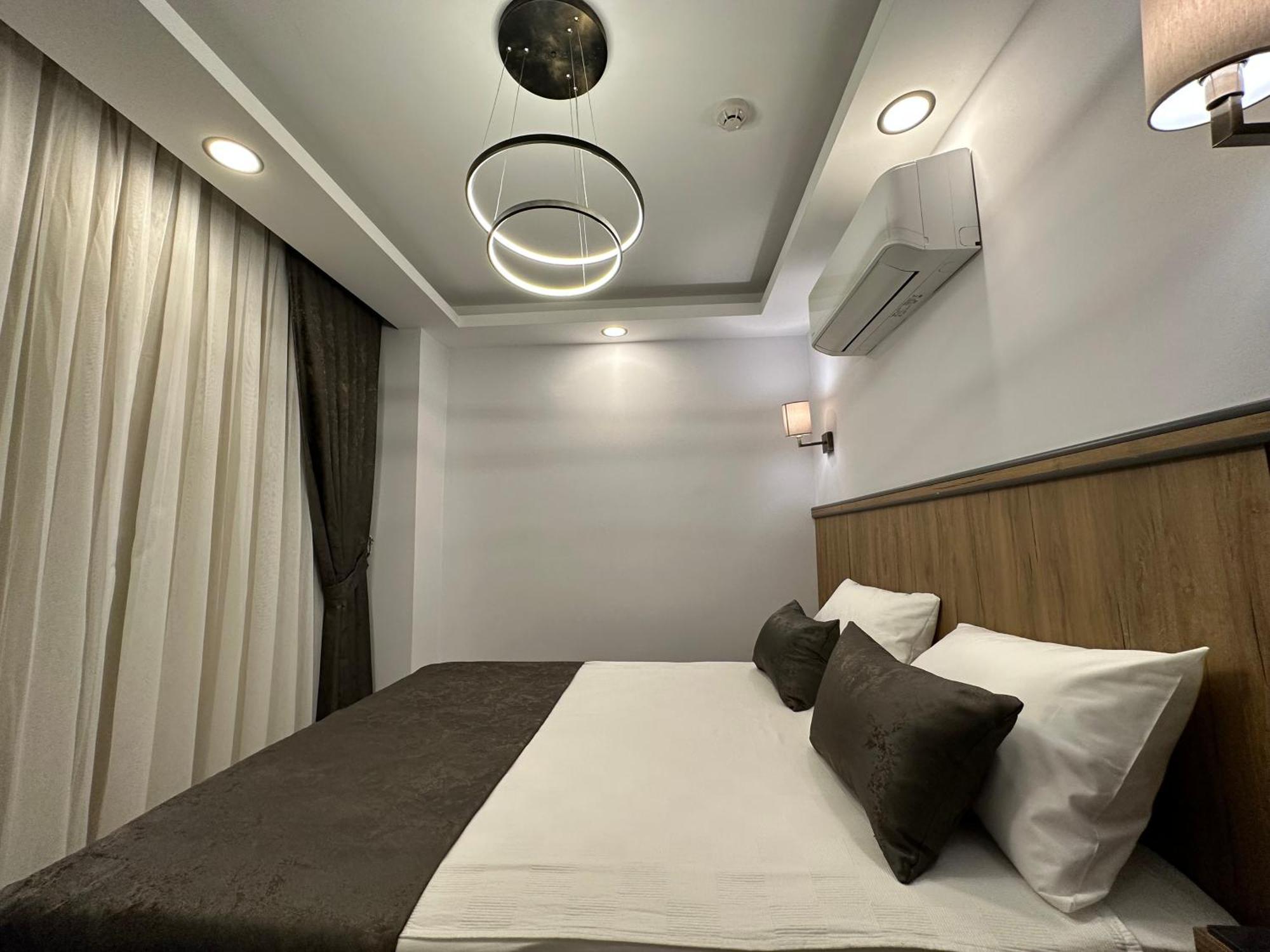 Quality Gold Hotel *
