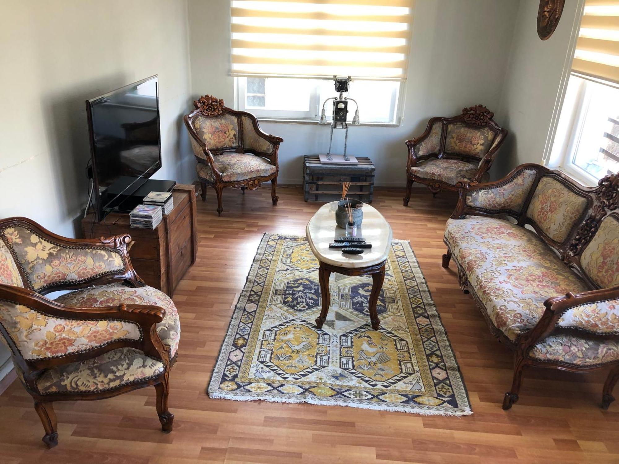 Tarihi Kaleici Denize Yakin Size Oezel Muhtesem Konum Uygun Fiyat Ev Apartment