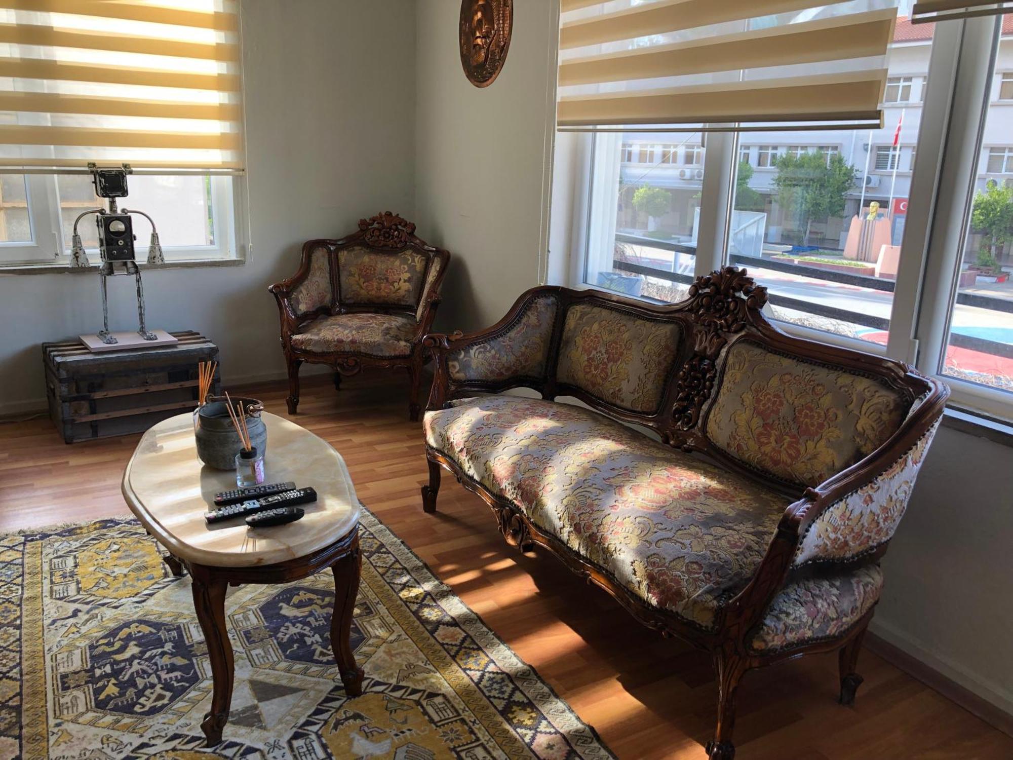 Tarihi Kaleici Denize Yakin Size Oezel Muhtesem Konum Uygun Fiyat Ev Apartment *