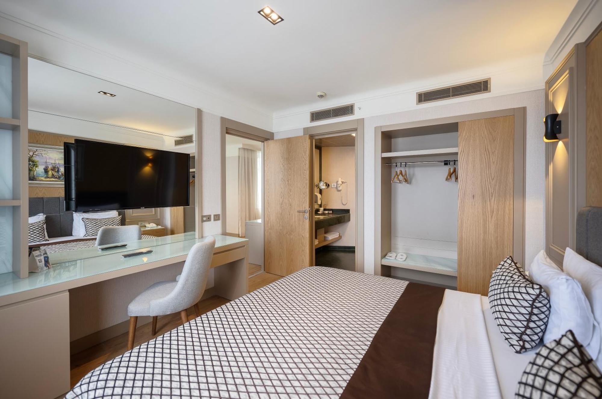 Porto & 5* Antalya