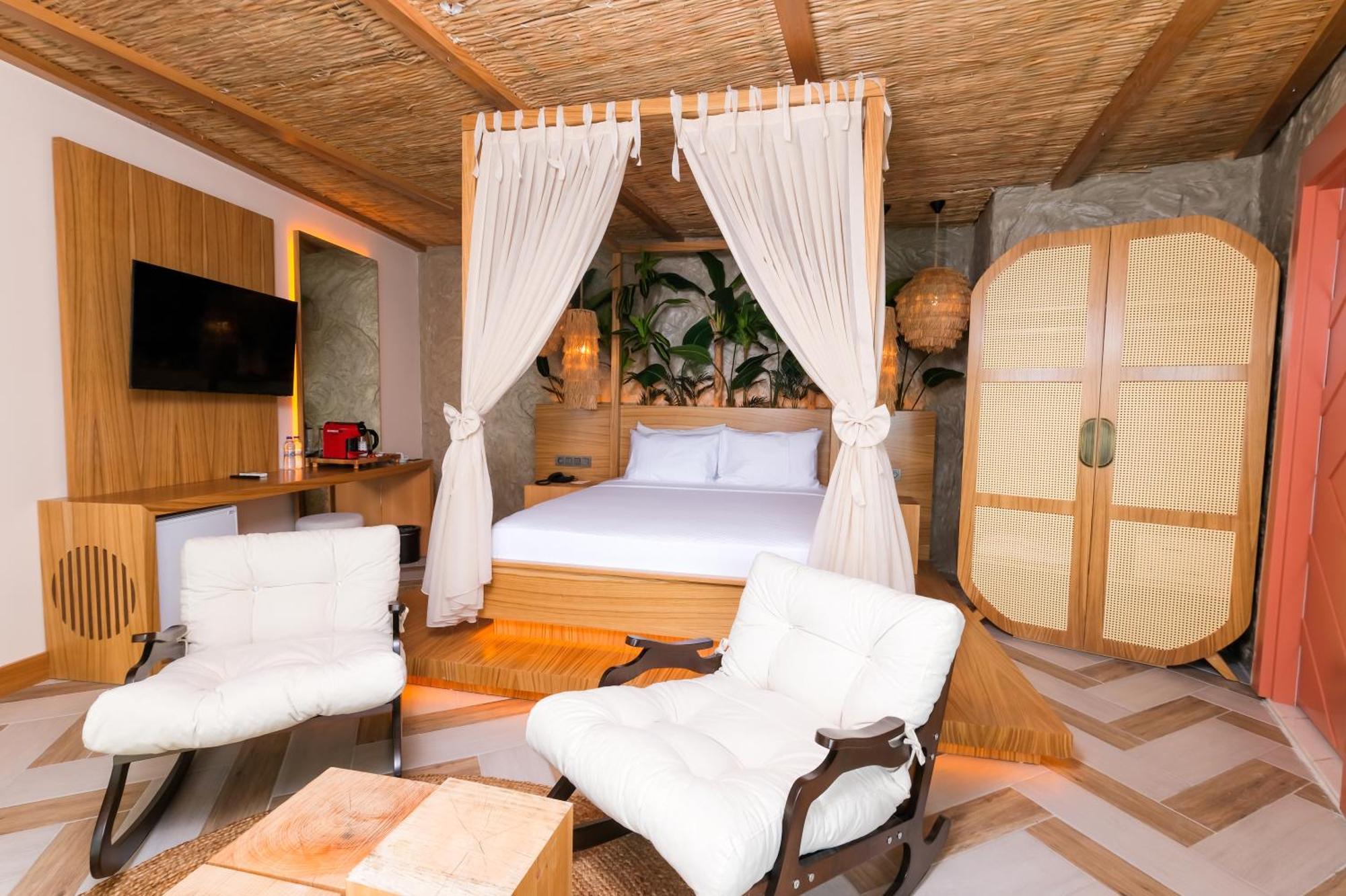 Bilem & Hotel 4*