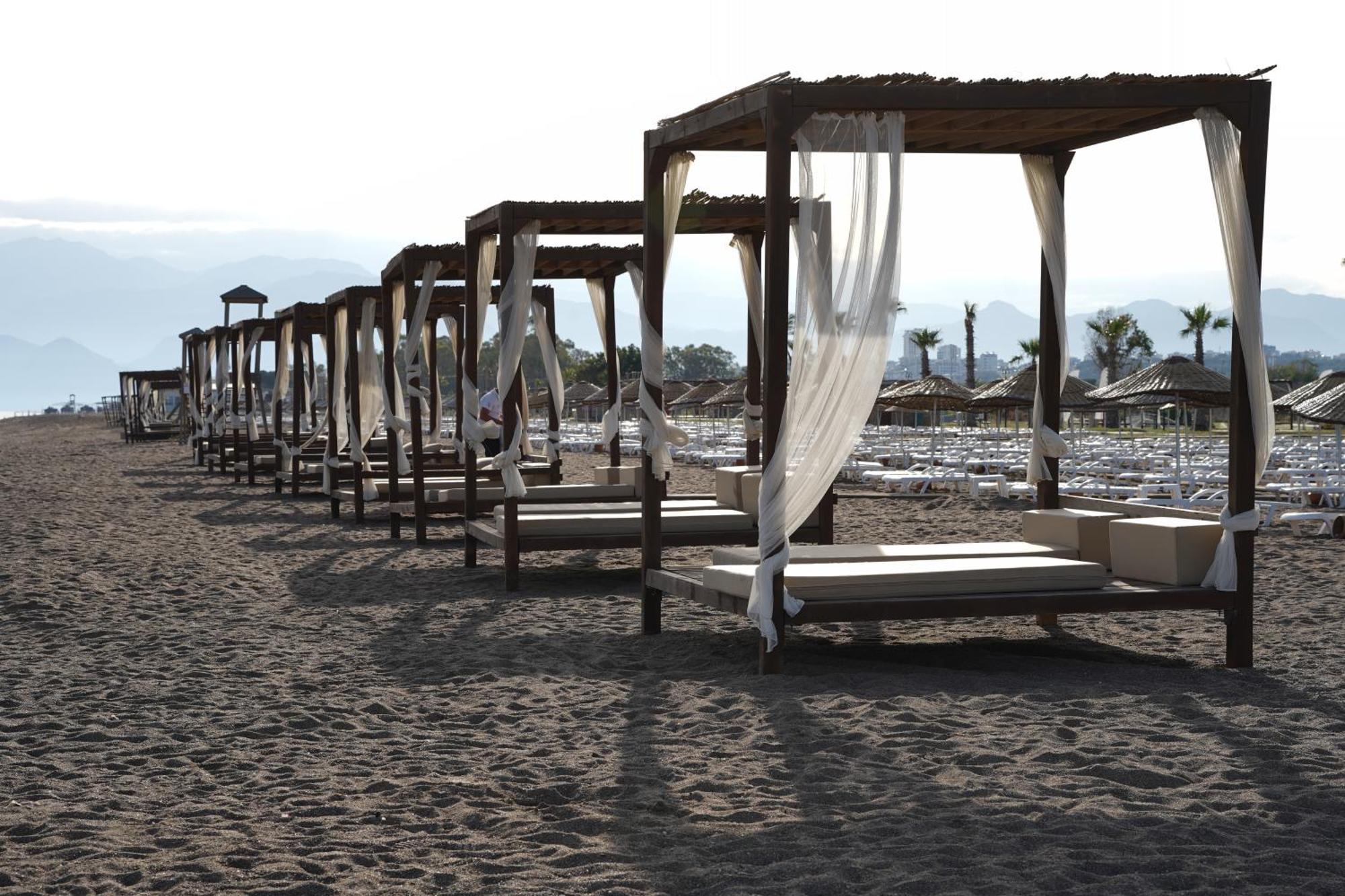 Yakamoz Karavan Campsite Antalya