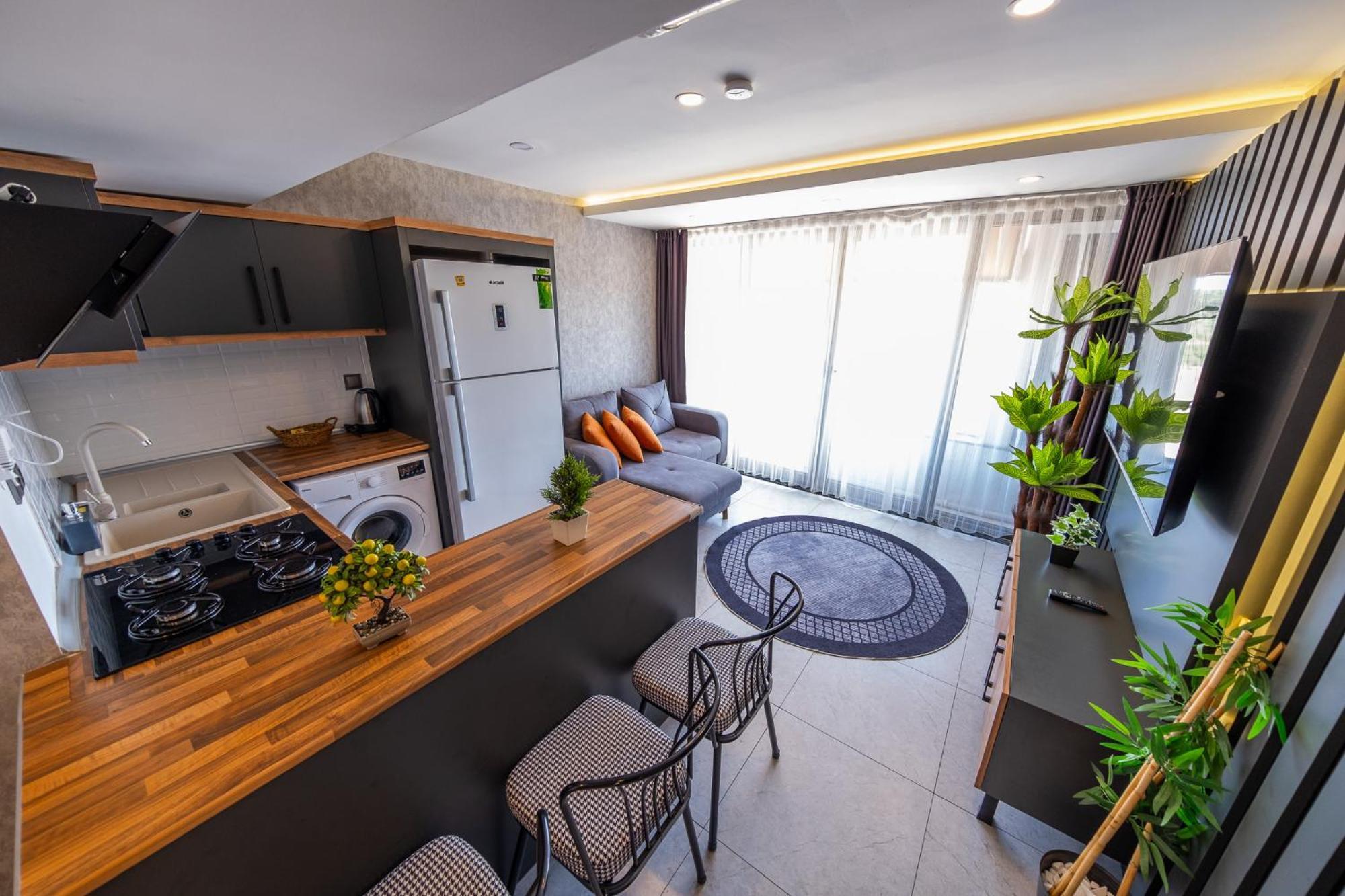 Mrt Lara Apart Otel