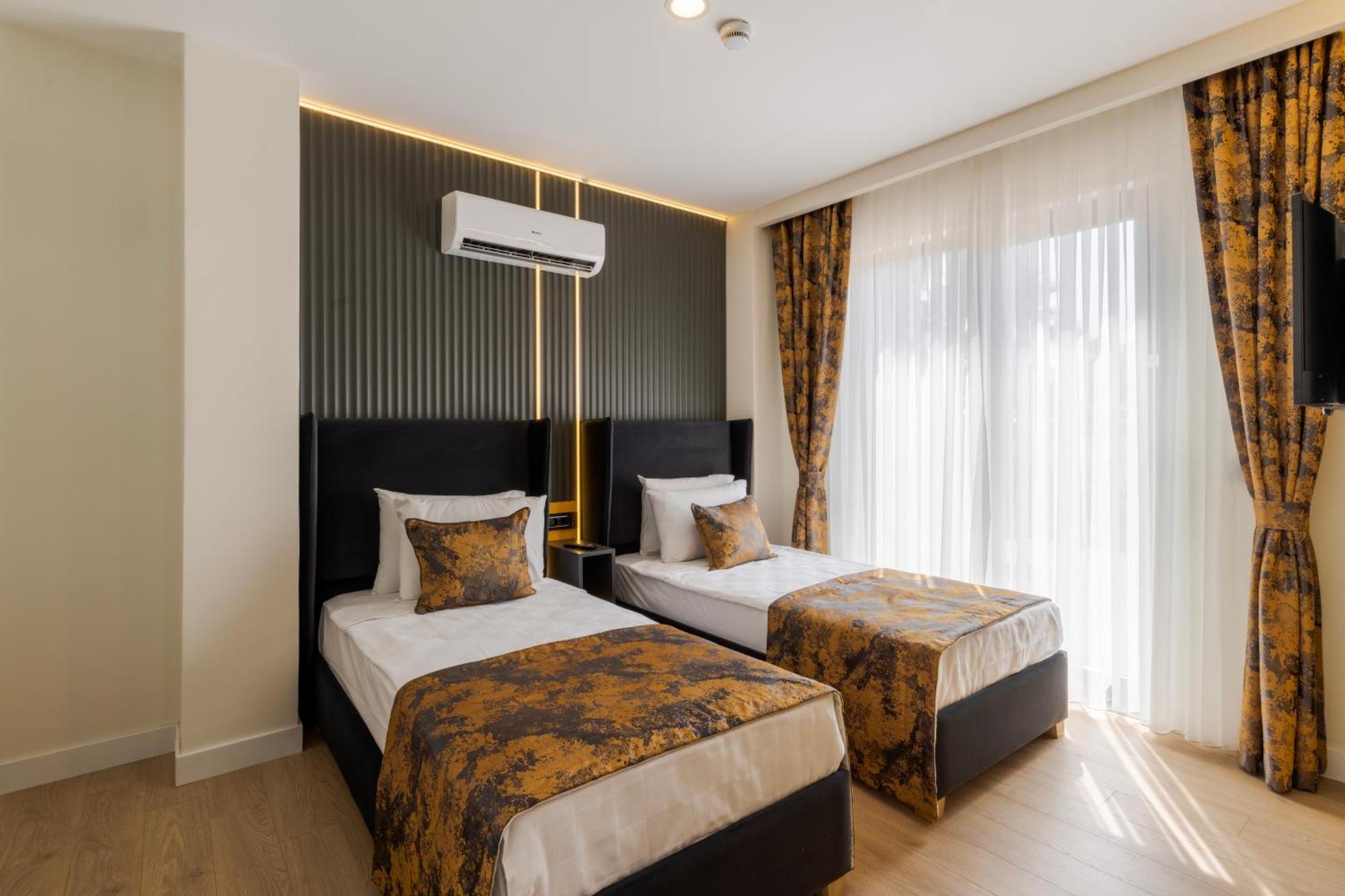 Hotel Tema 242