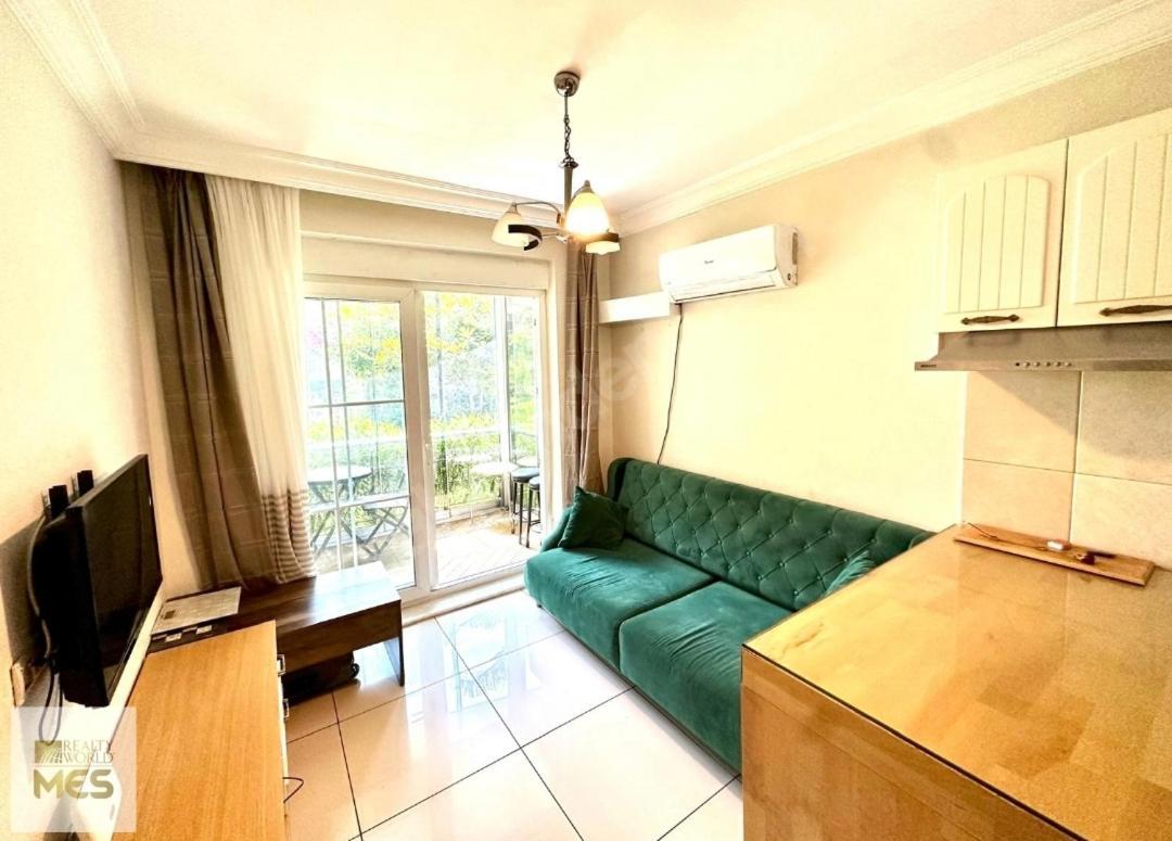 Gardenya House *
