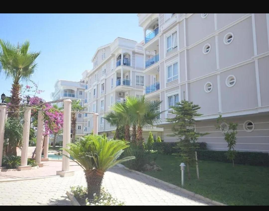 Gardenya House Aparthotel