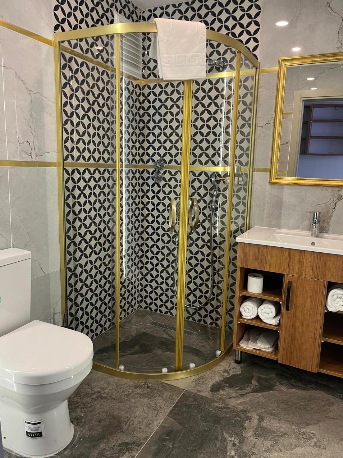 Golden Lux 3* Antalya