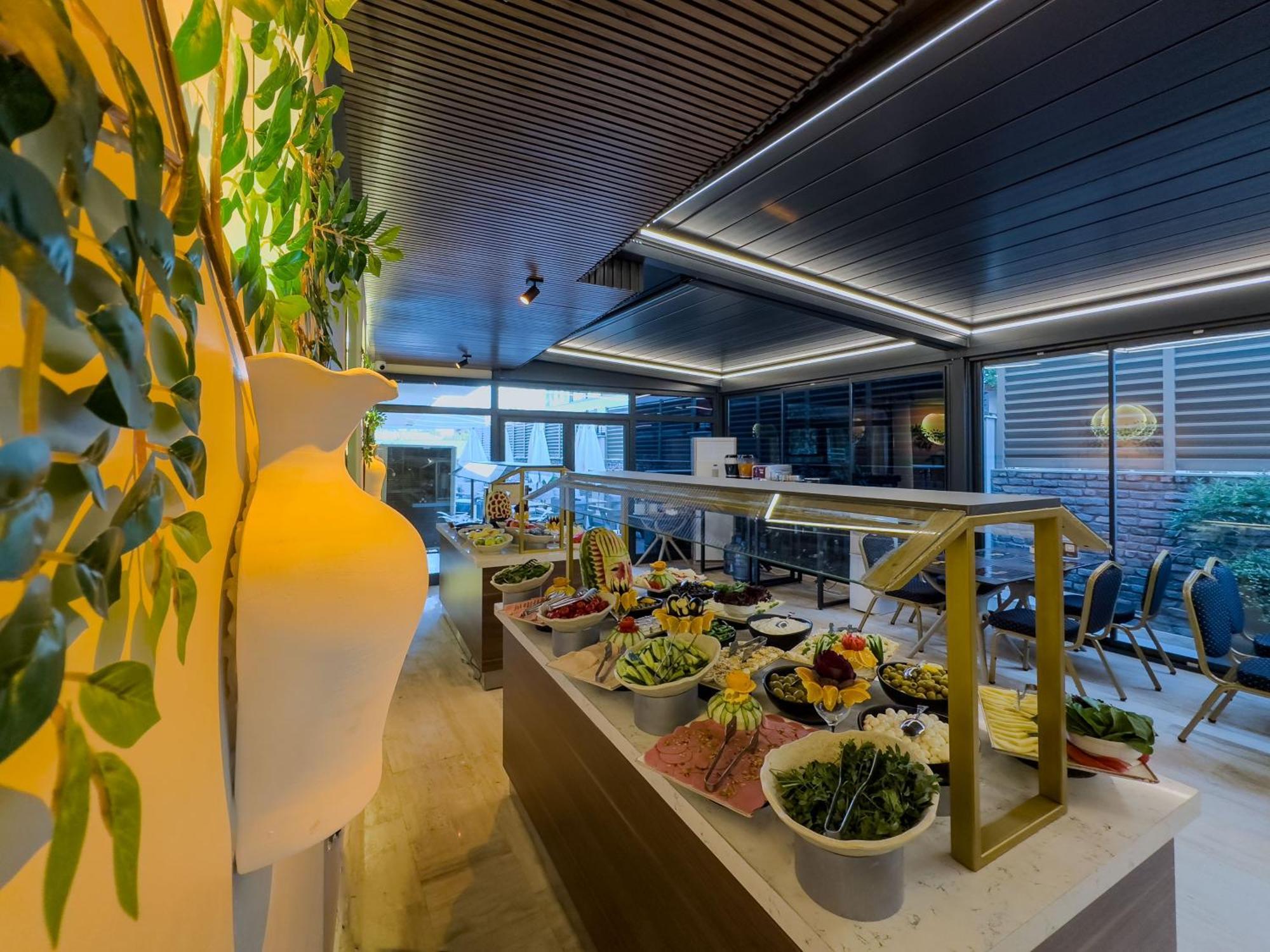 Quality Gold Hotel Antalya