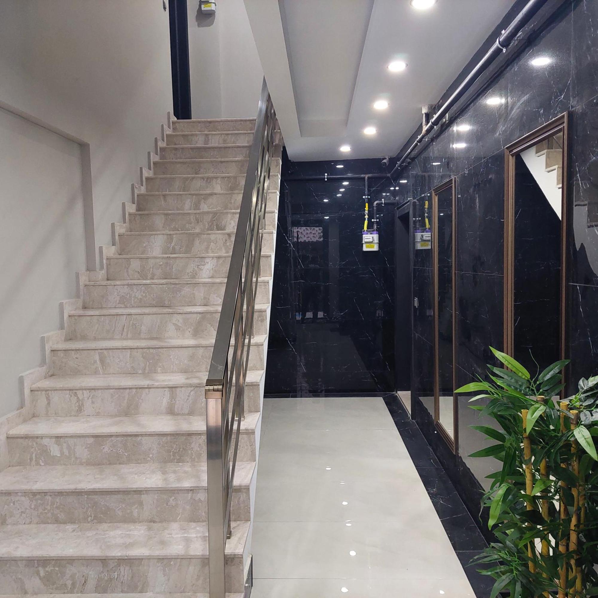 Apartment New Flat With Big Living Spaces 5 Near By Lara Beach