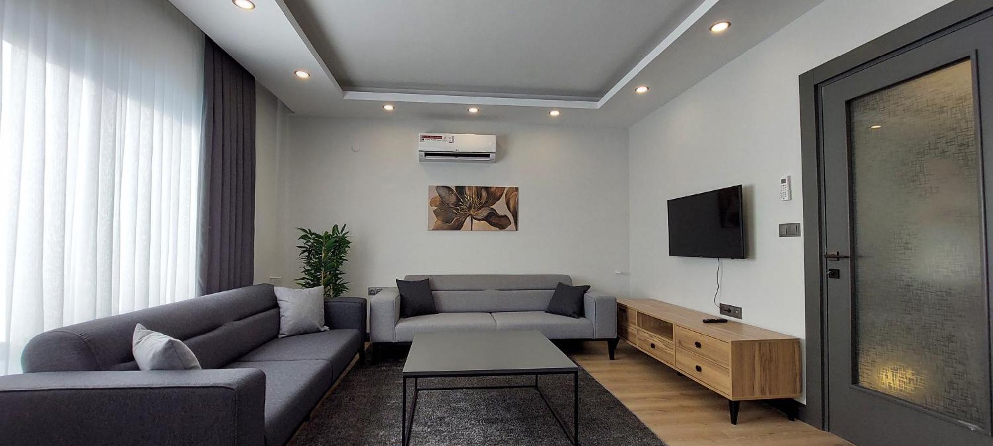 New Flat With Big Living Spaces 5 Near By Lara Beach *