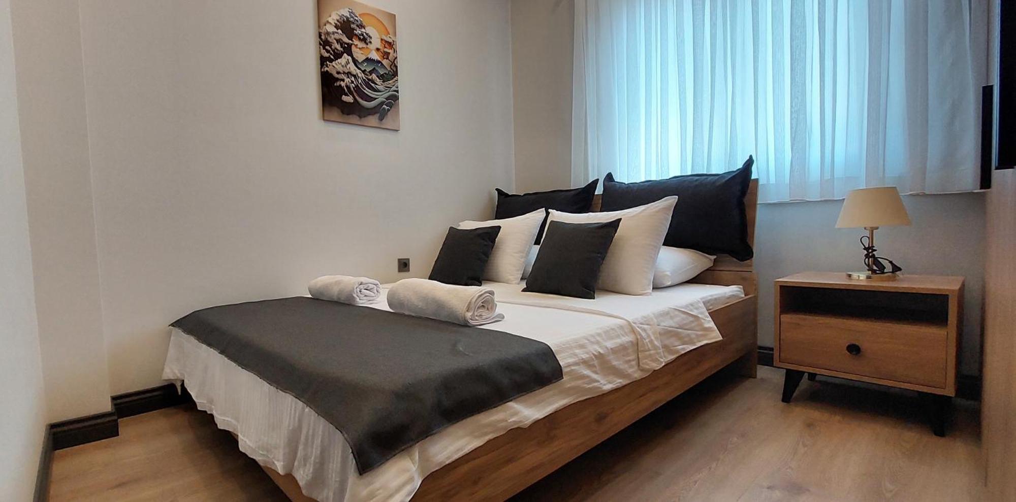 New Flat With Big Living Spaces 5 Near By Lara Beach Apartment *