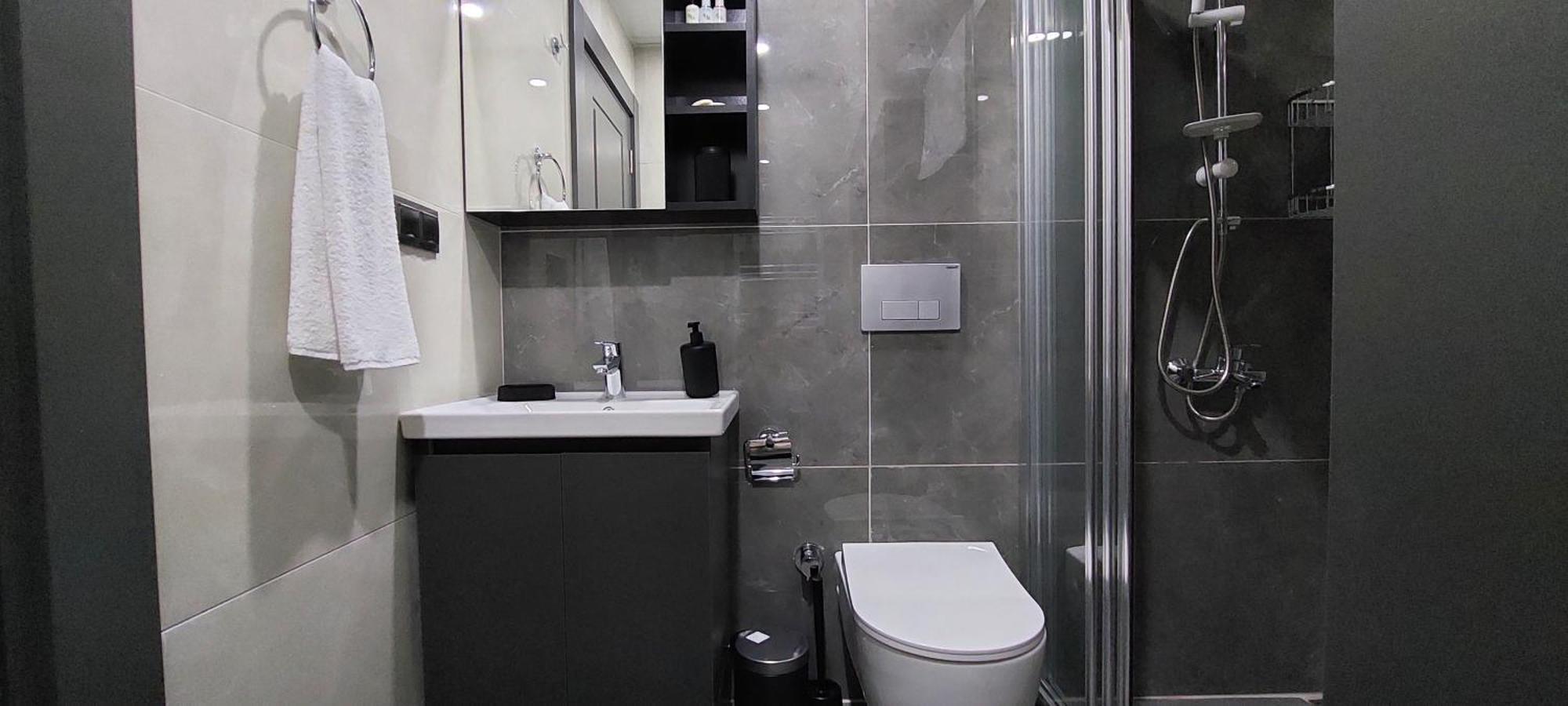New Flat With Big Living Spaces 5 Near By Lara Beach Apartment