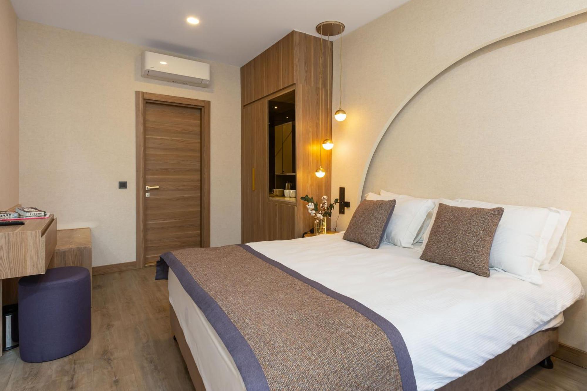Otel Ema