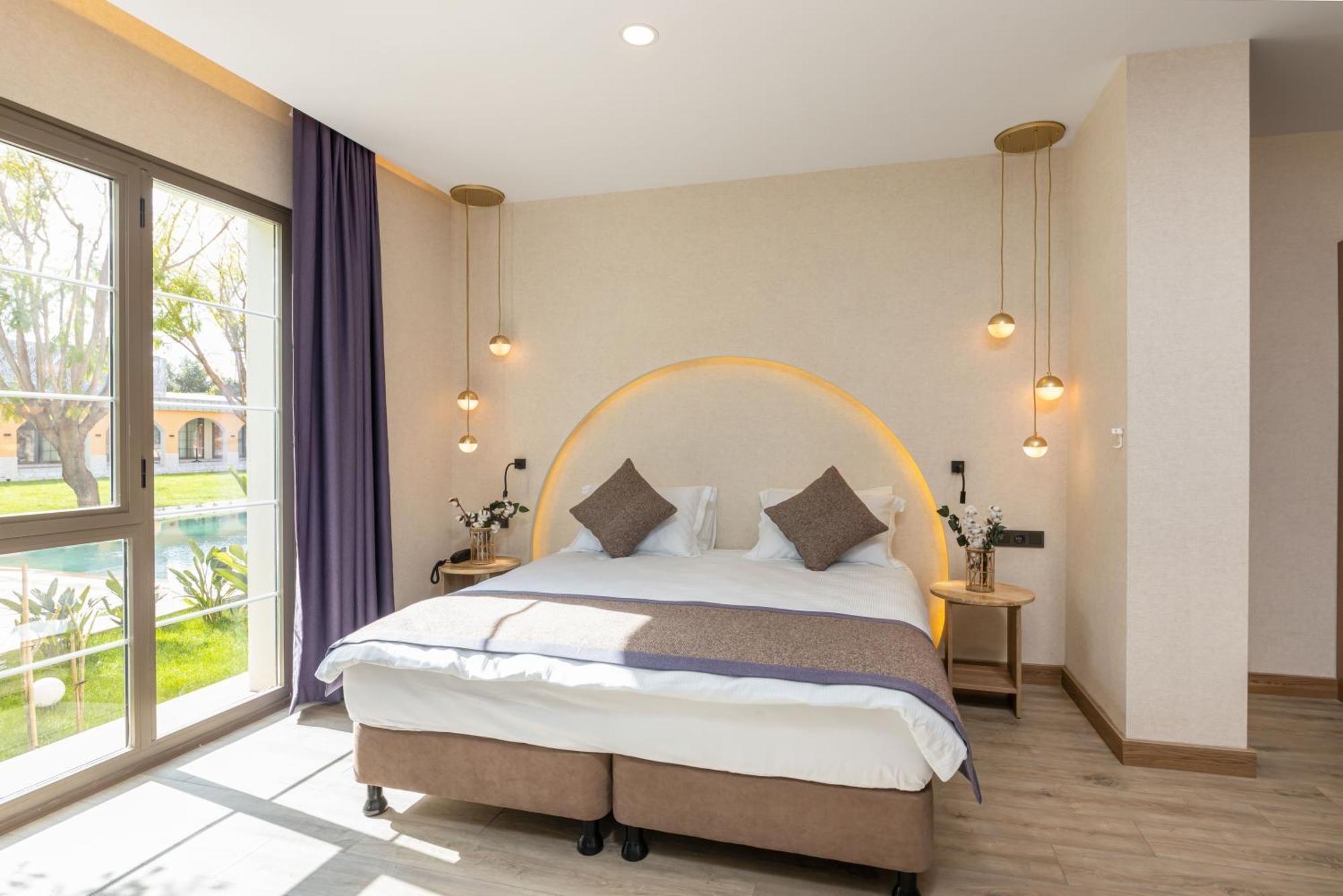 Otel Ema *