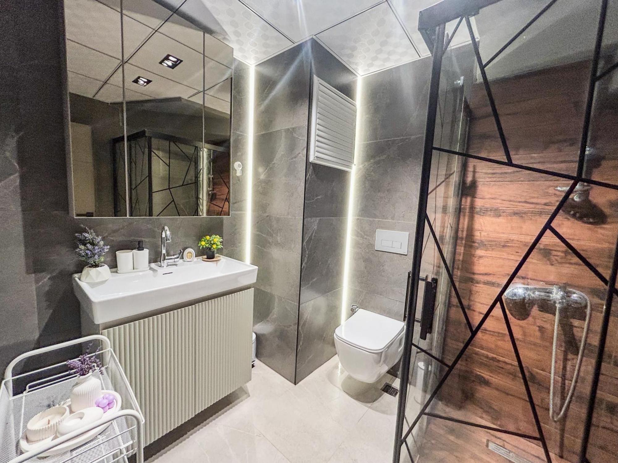 Diker Port Apartment *
