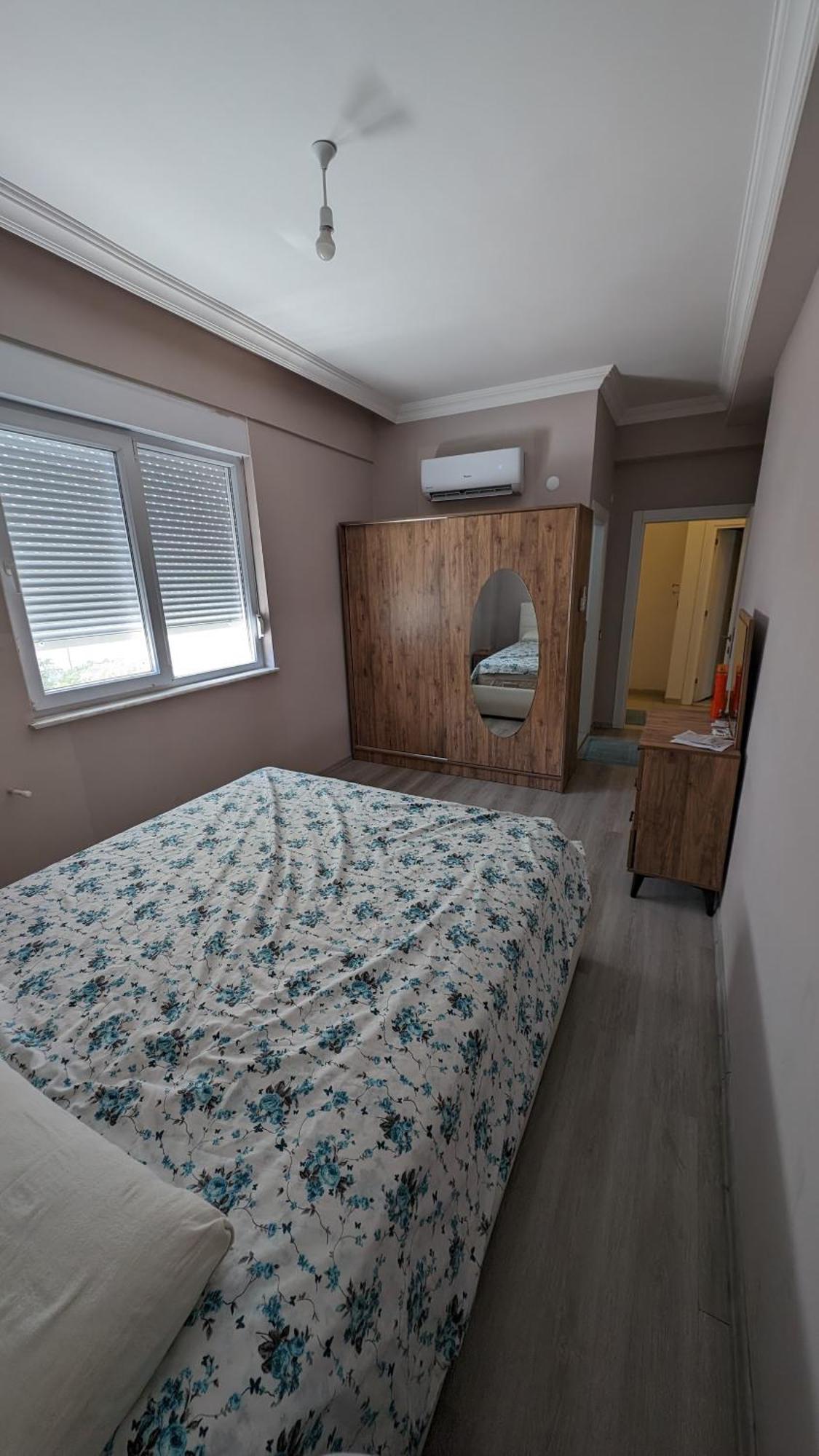 Apartment Spacious 3 Bedroom - Quick Drive To Beach, Airport & Center *