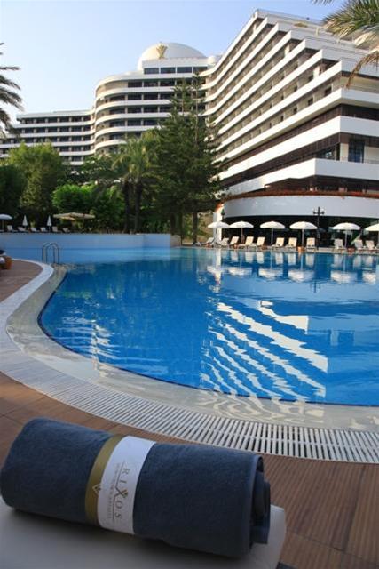 Sheraton Voyager & 5*
