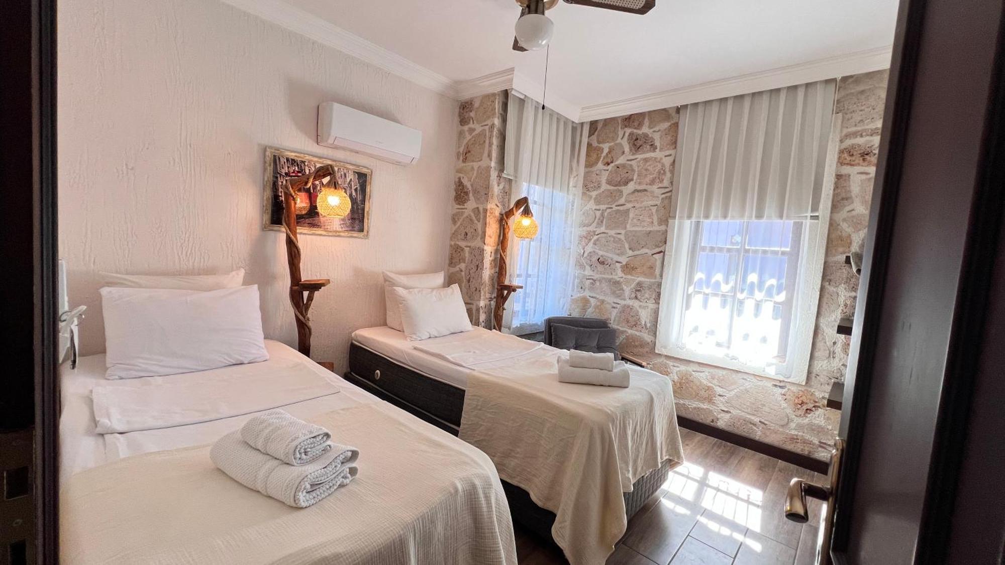 Citronella Boutique Hotel *