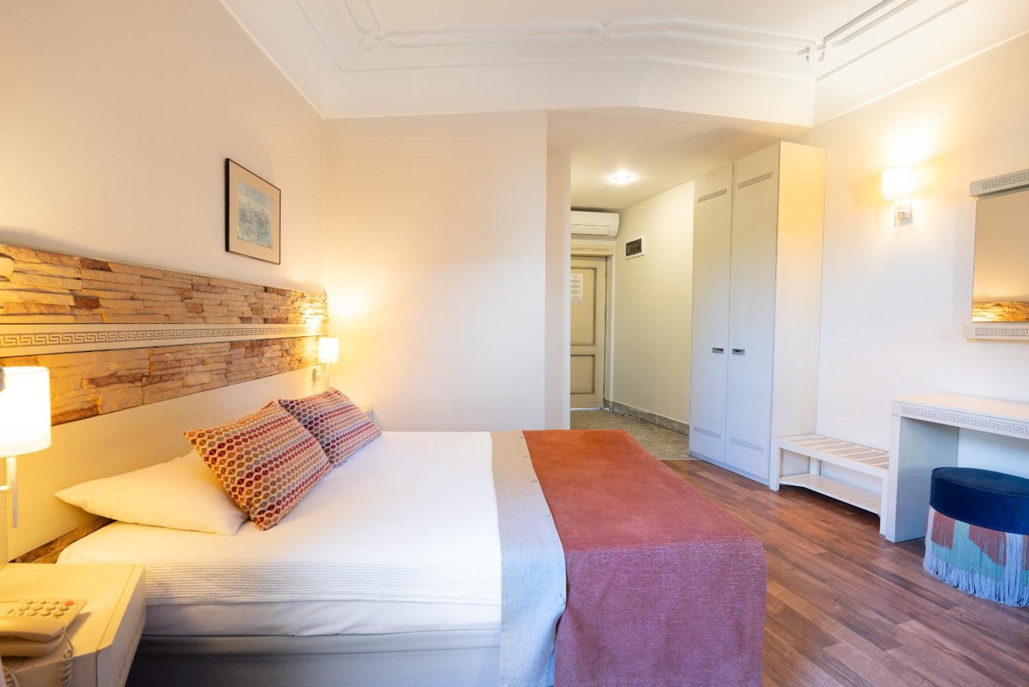 Aspen Kaleiçi Otel 4*