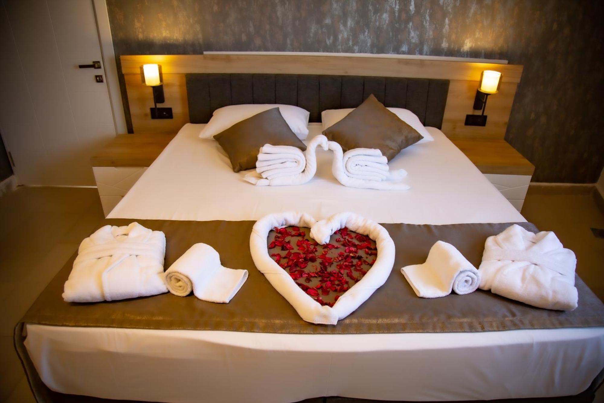 Bloomtalya Hotel *