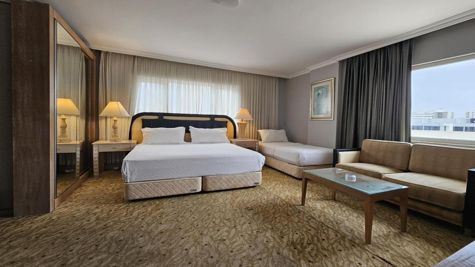 Hotel Sever