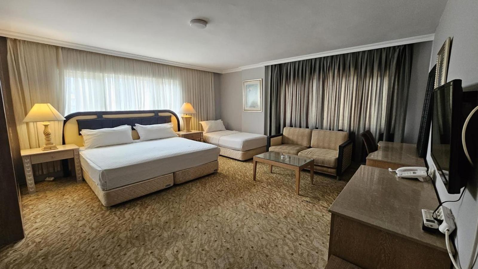 Sever Hotel