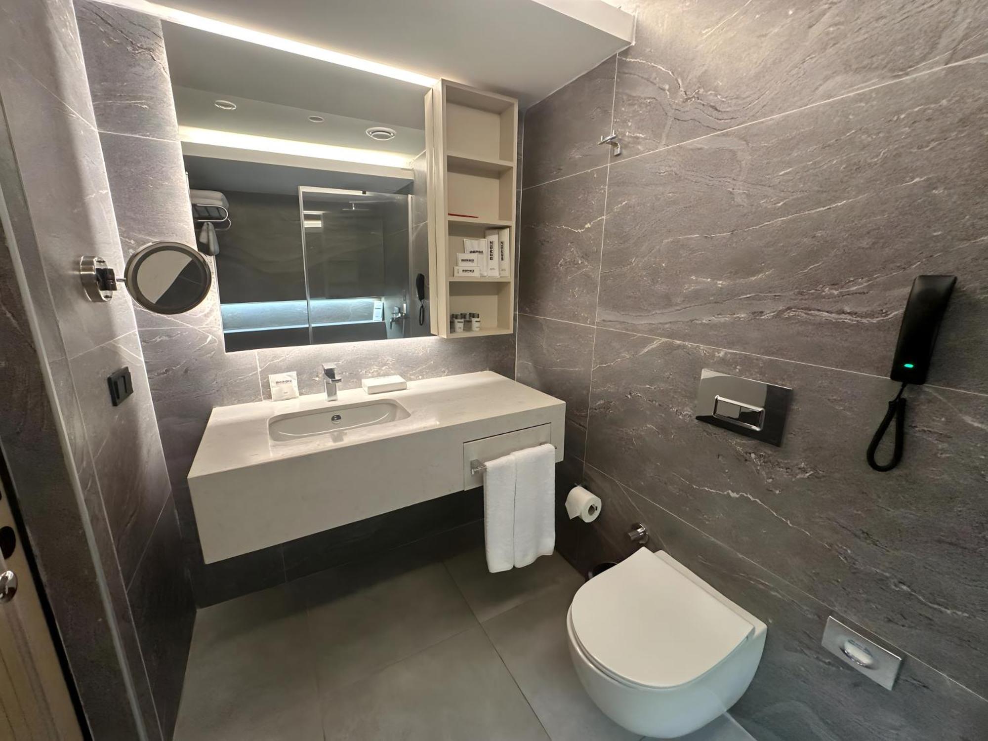Bergiz 5*