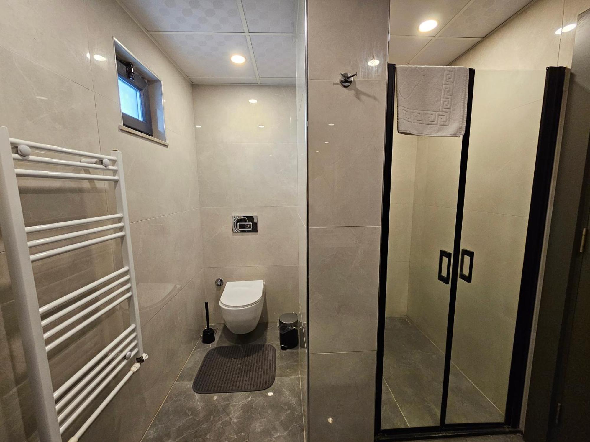 Apartment New Flat&large Living Space 2-2 Near By Lara *