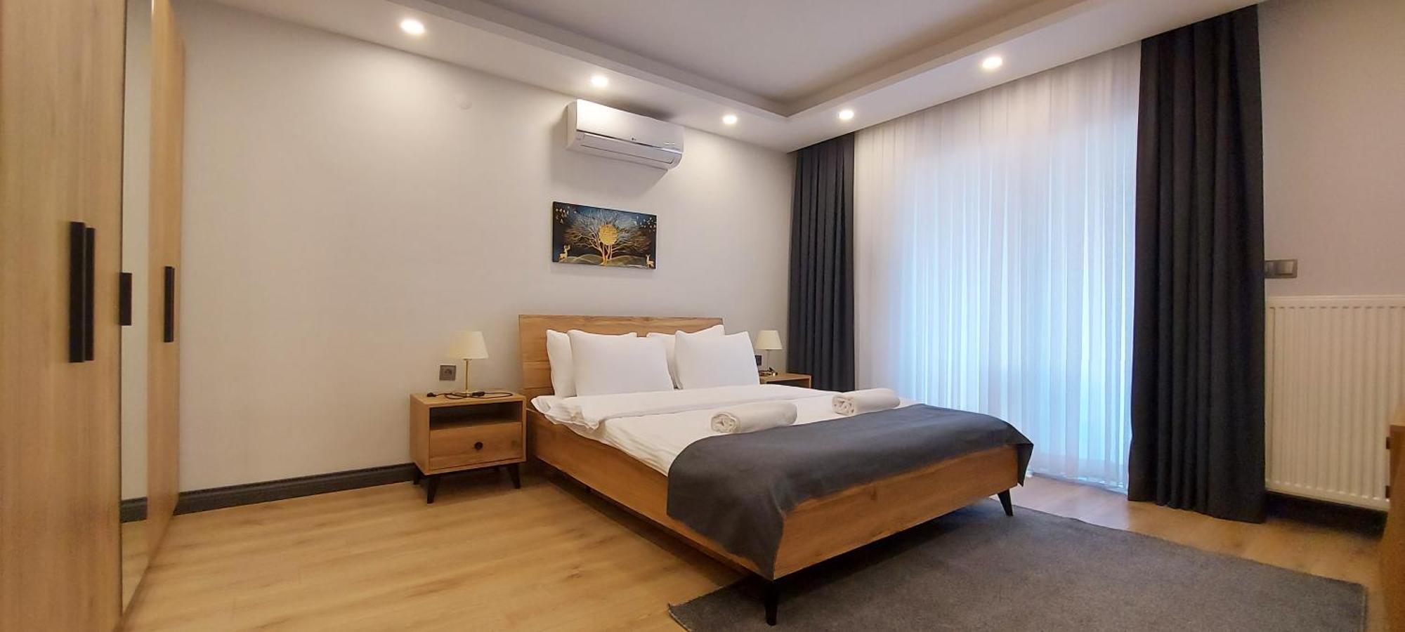 New Flat&large Living Space 2-2 Near By Lara Apartment *