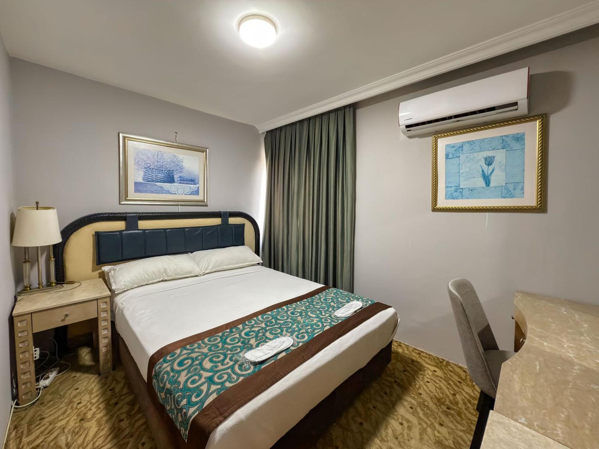 Sever Hotel *
