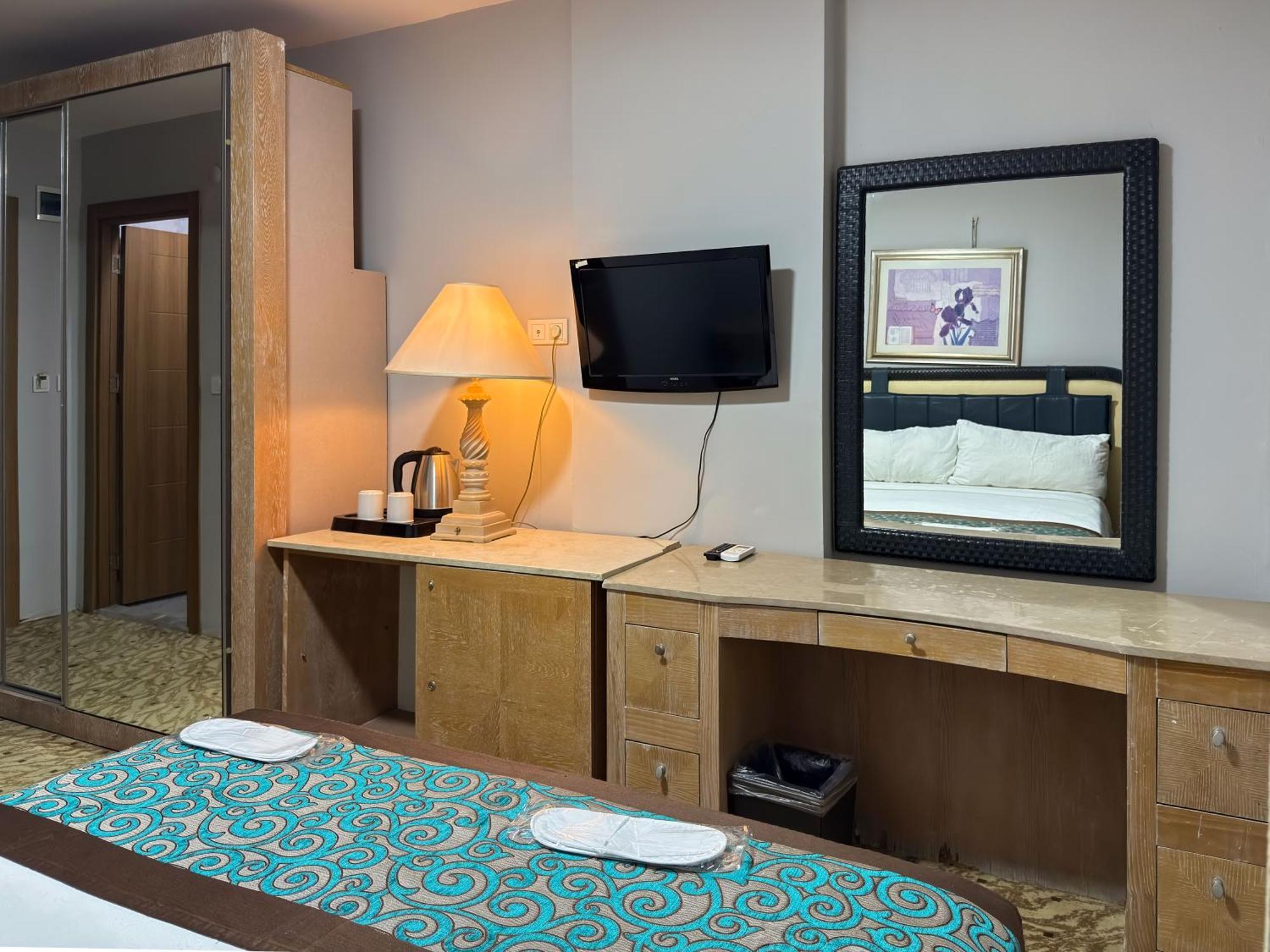 Sever Hotel *