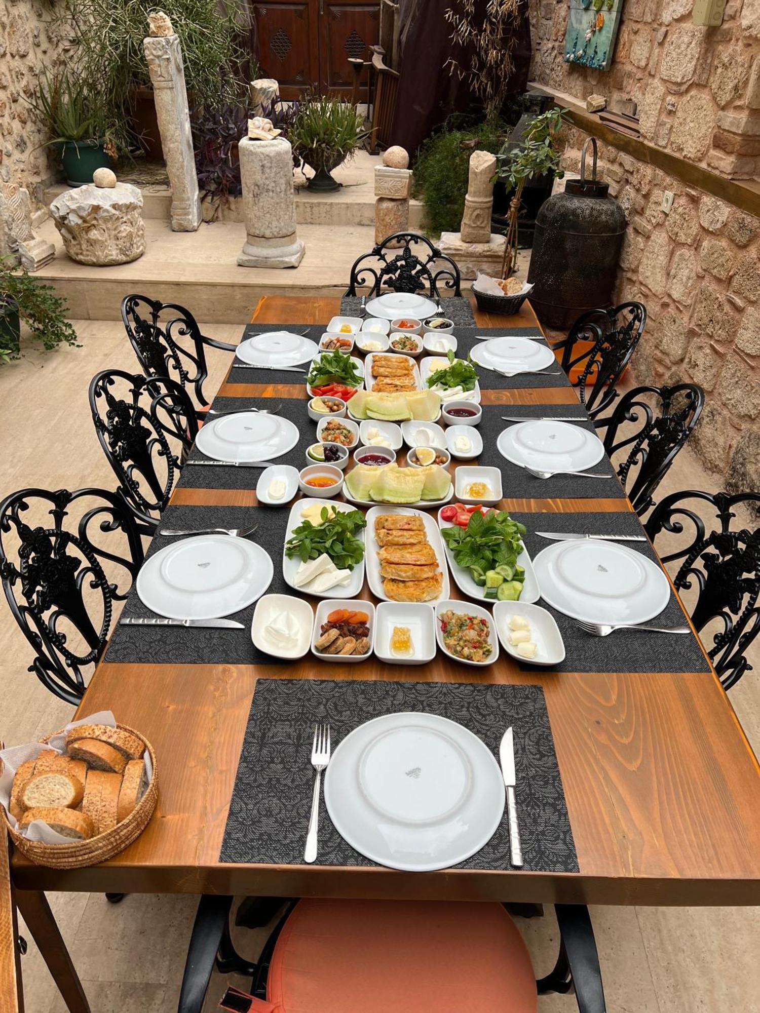 White Garden Hotel-adult Only