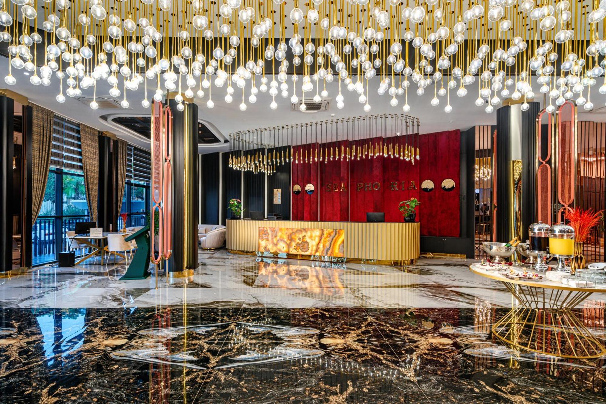 Hotel Seaphoria & 5*