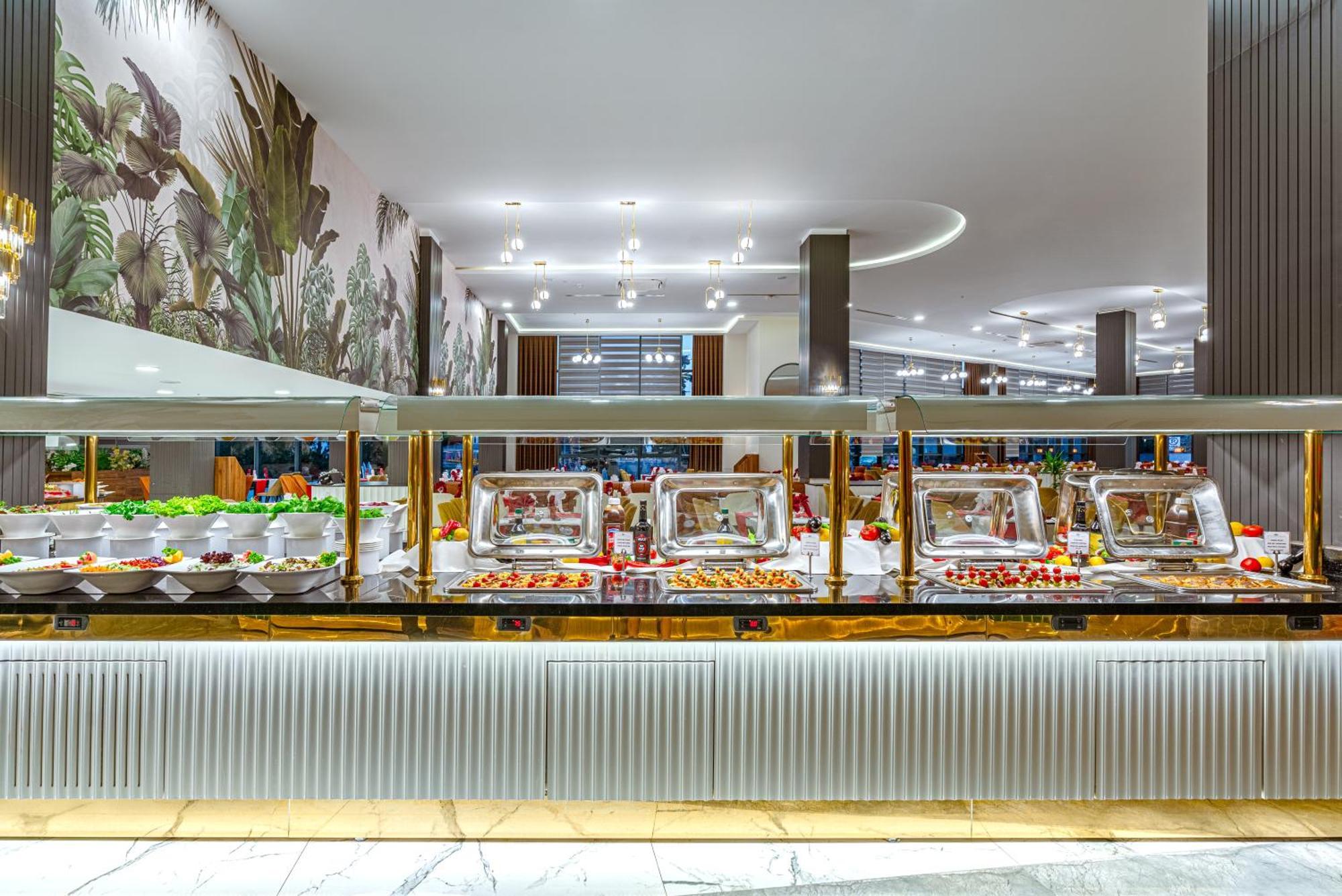 Seaphoria & Hotel 5*