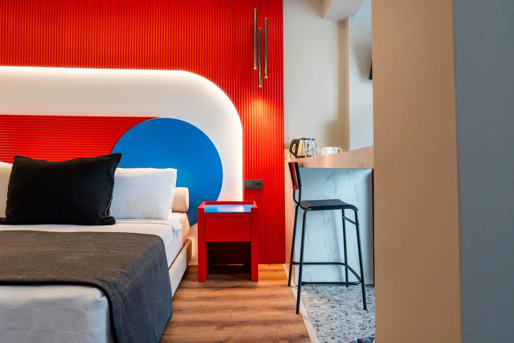 Hotel Lucky Monkey Midi Antalya