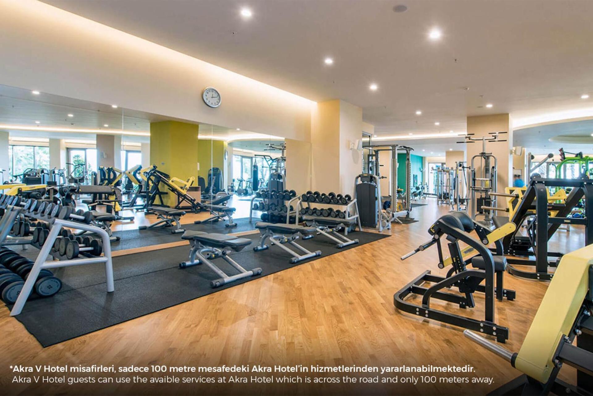 Hotel Akra V - Access To Akra 4*