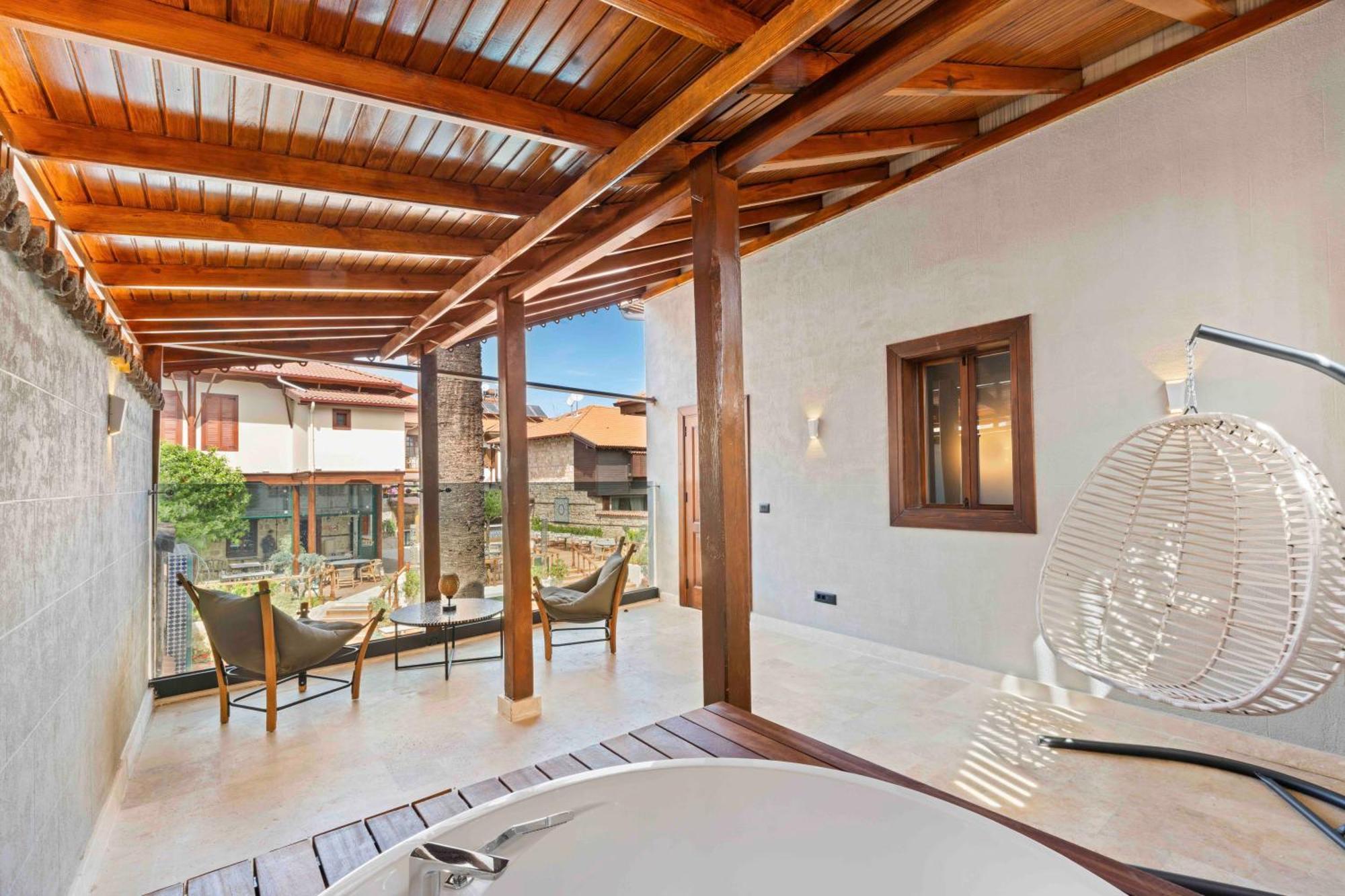 Belmondo Hare Old Town Hotel Antalya