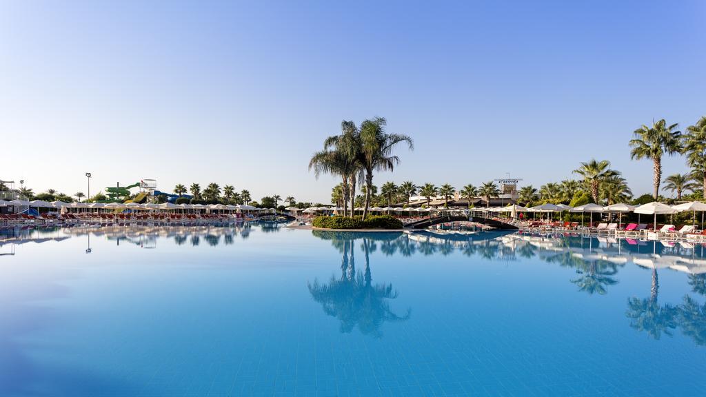Resort Miracle