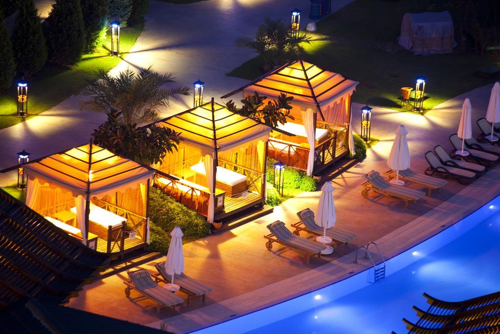 Resort Limak Lara Deluxe & Antalya