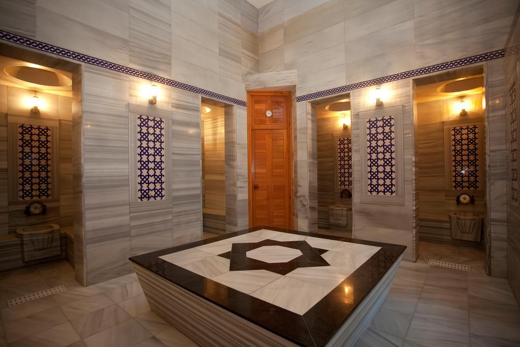 Limak Lara Deluxe & Antalya