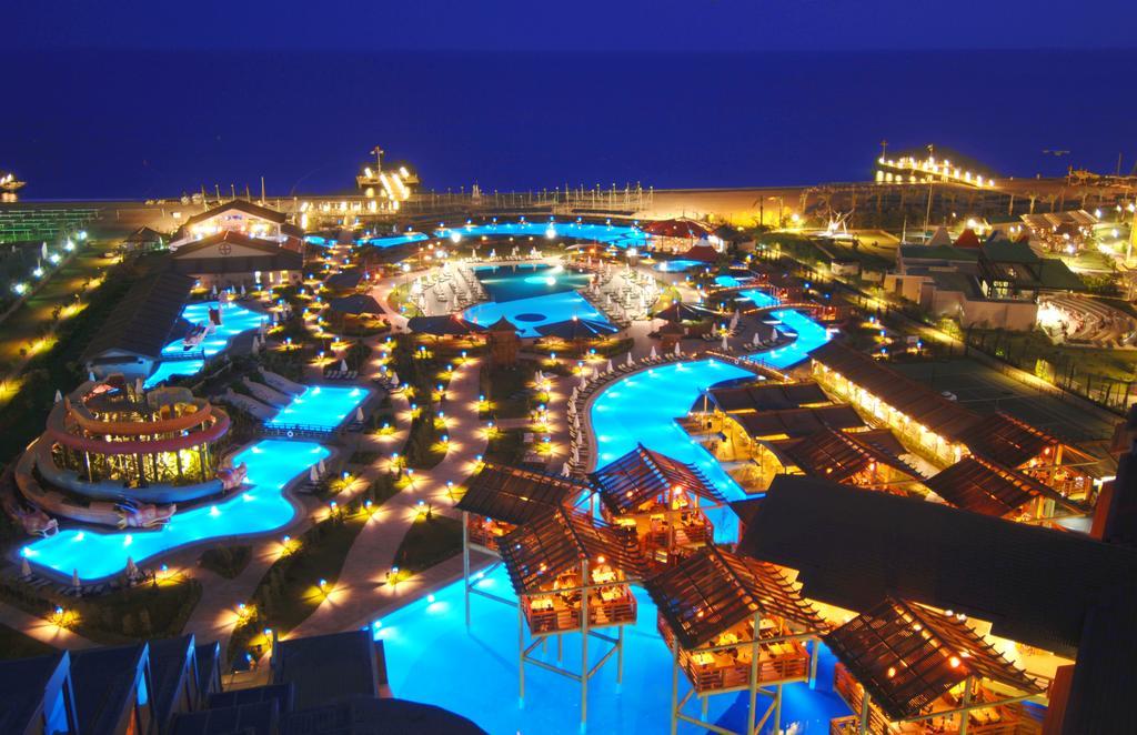 Limak Lara Deluxe & 5* Antalya
