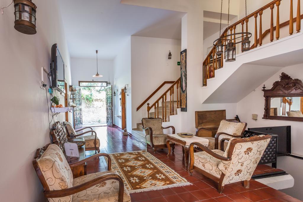 Hotel Mavi & Ani Pansiyon 3*