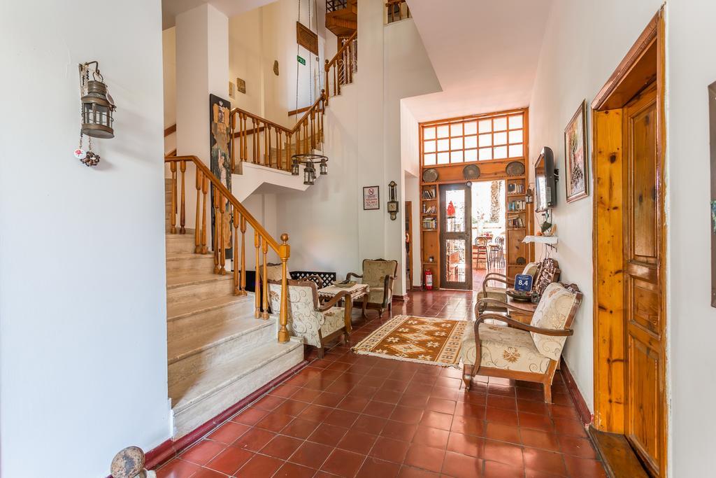 Mavi & Ani Pansiyon Antalya