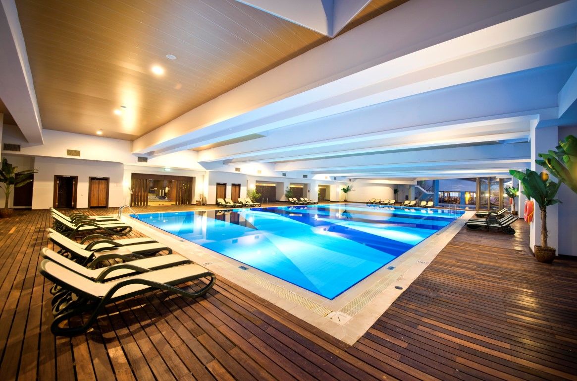 Limak Lara Deluxe & 5*