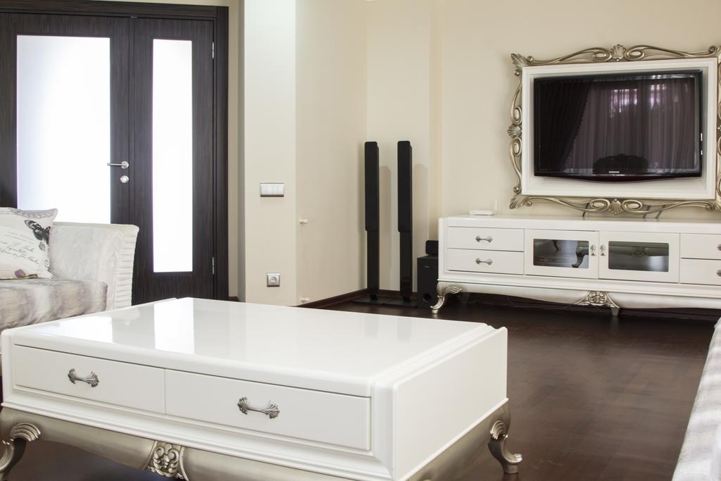 Mondial Villas *
